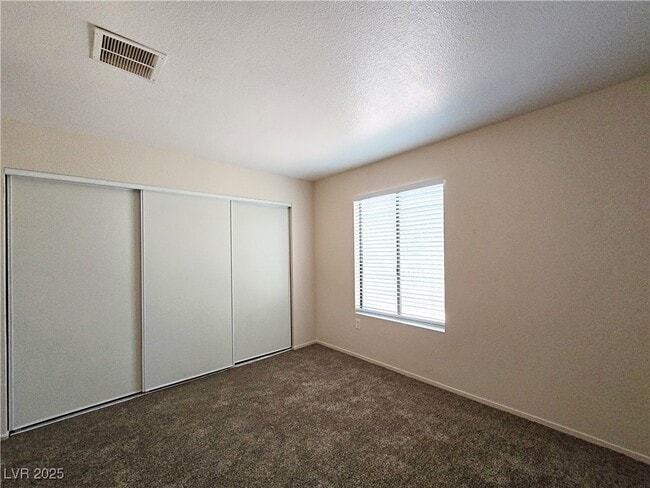 Building Photo - 8452 Boseck Dr