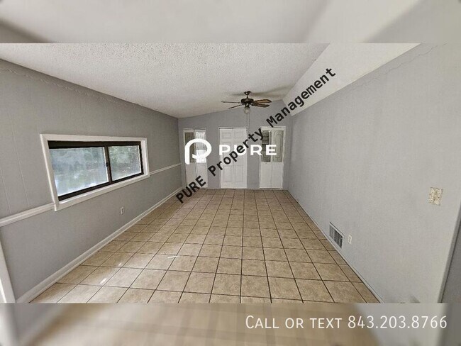 Building Photo - 364 Holly Ave