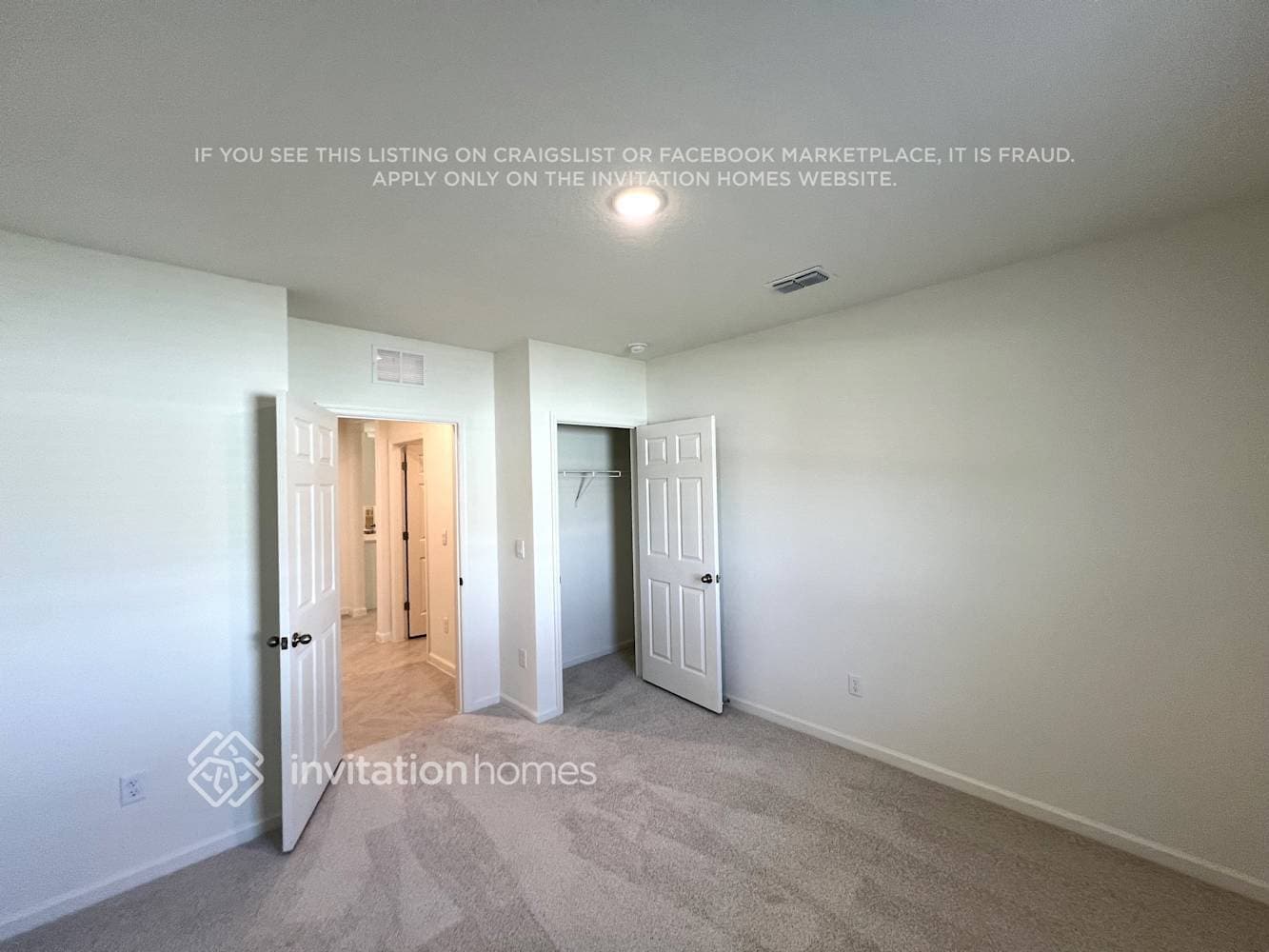 Building Photo - 534 SW Prima Vista Blvd