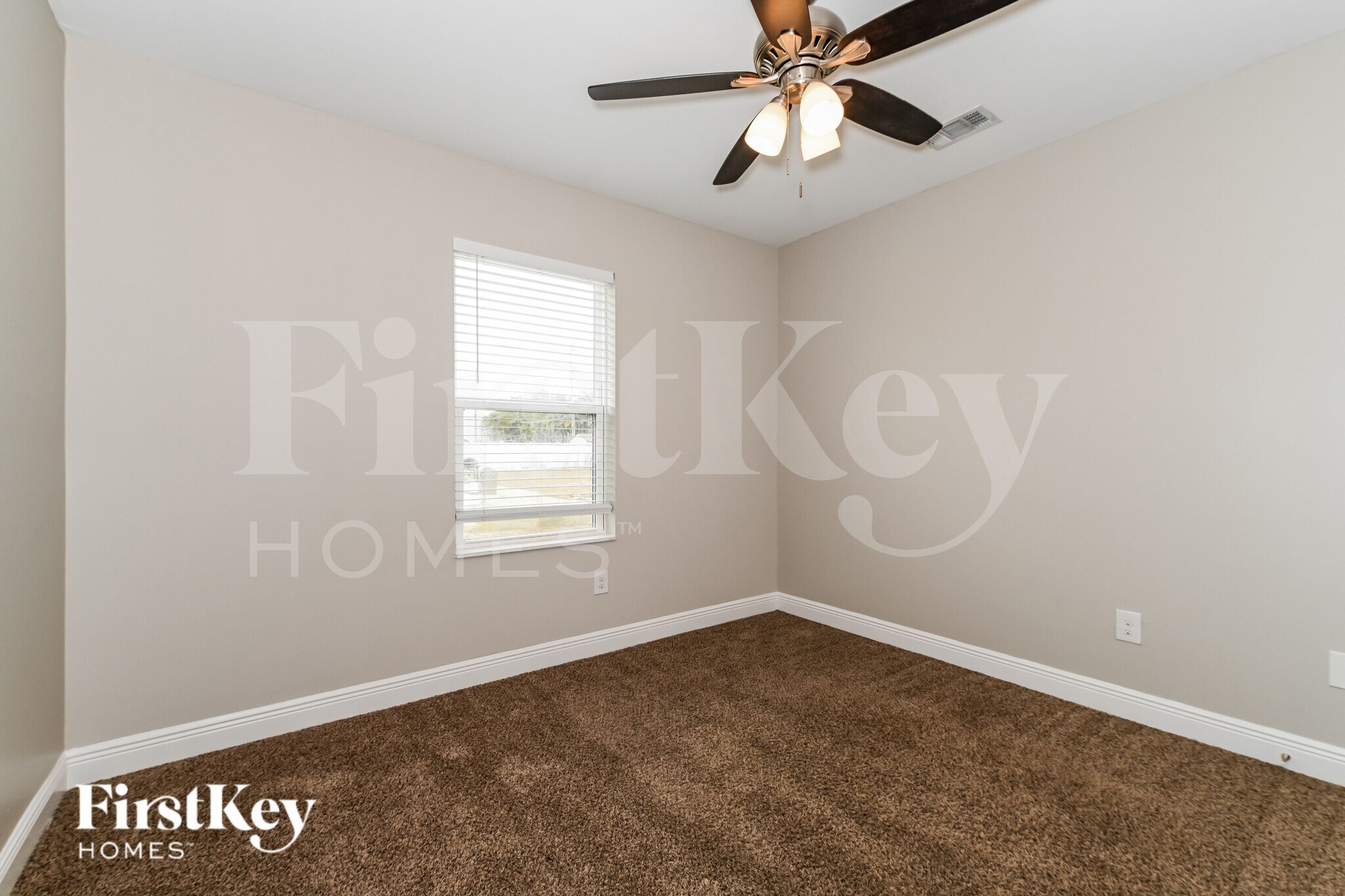 Building Photo - 631 SW 27th Terrace