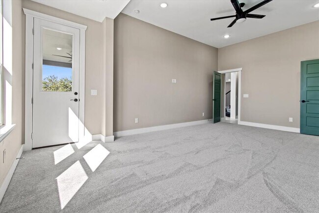 Building Photo - 17503 Panorama Dr