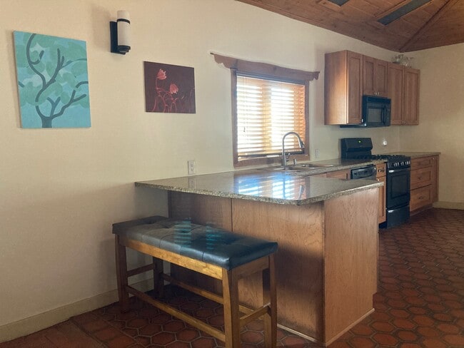 Building Photo - 5991 Corrales Rd