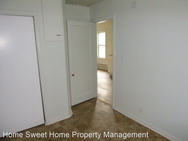 Building Photo - 2 br, 1 bath House - 4791 Forwood Ave