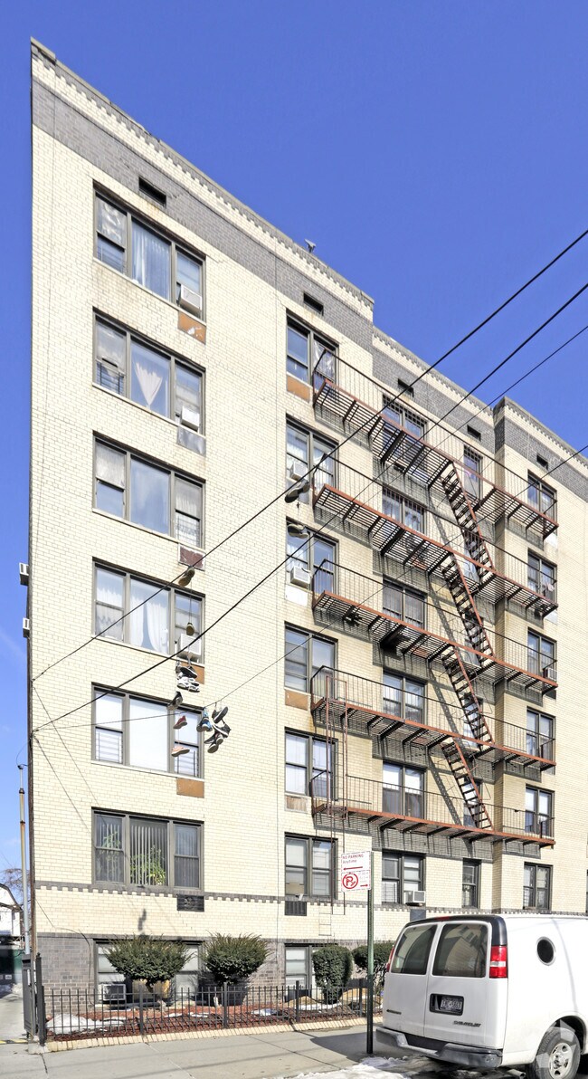 Building Photo - 43-23 Ithaca St
