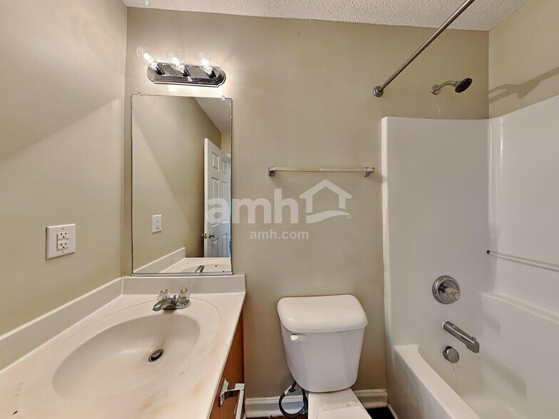 Building Photo - 4406 Snowcrest Ln