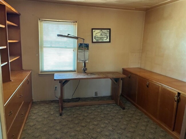 Building Photo - 16950 Farm to Market 971