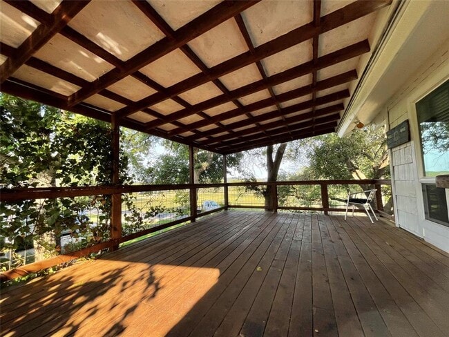 Building Photo - 5802 Longhorn Landing