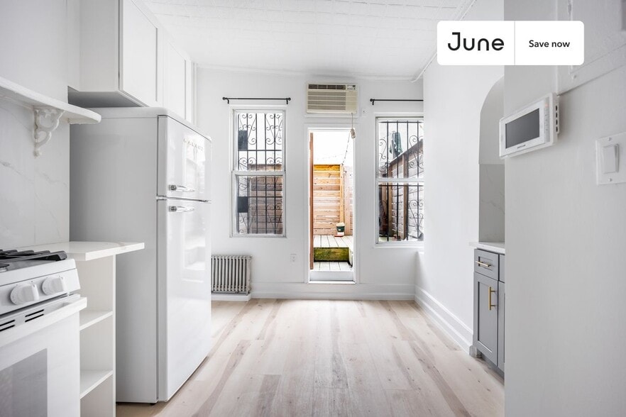 Building Photo - 159 St Nicholas Ave