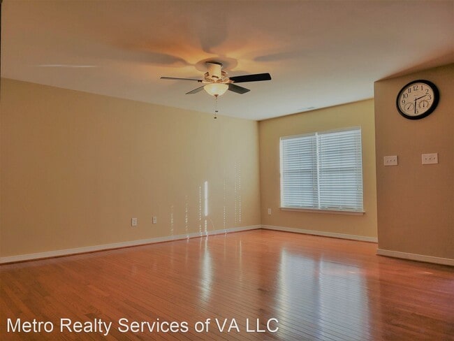 Building Photo - 3 br, 2.5 bath House - 13624 Baycraft Terrace