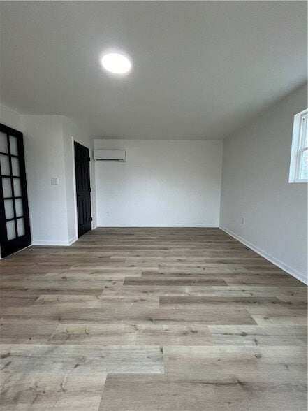 Building Photo - 1242 Indiana Ave