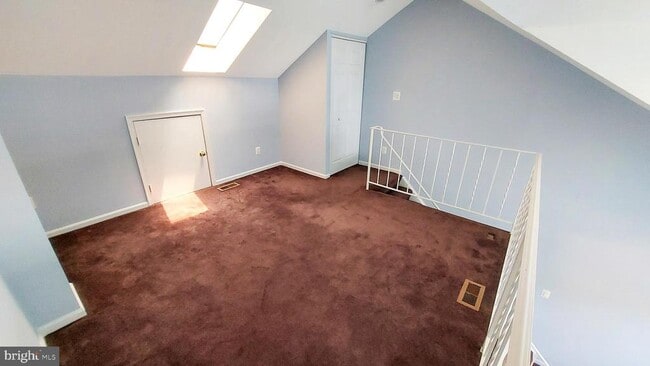 Building Photo - 8709 Ravenglass Way