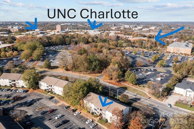 Building Photo - 9551 University Terrace Dr