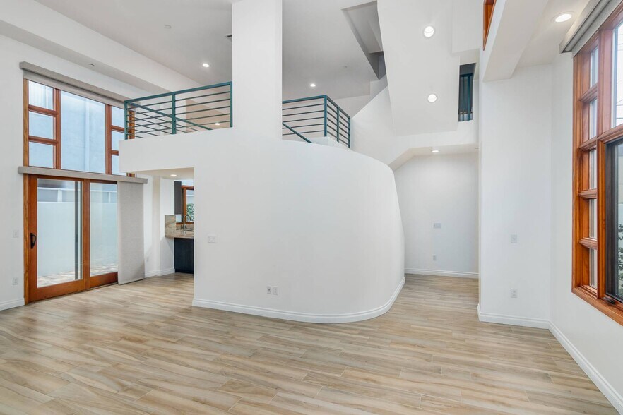 Building Photo - 1234 25th St