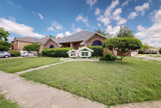 Primary Photo - 801 Snapdragon Ln