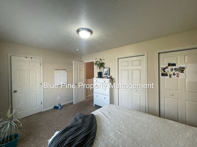Building Photo - 577 Legacy Ln