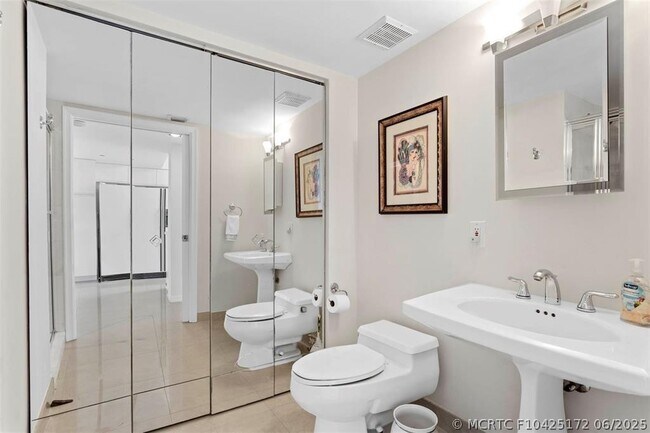 Building Photo - 3530 Mystic Pointe Dr