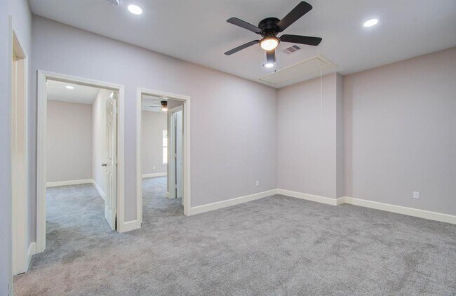 Building Photo - 12274 Wild Pine Dr