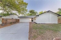 Building Photo - 5535 Pine Pl