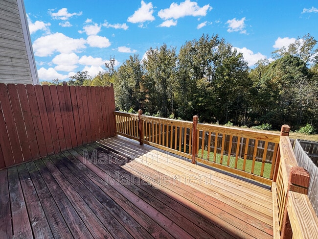 Building Photo - 301 Pampas Ct