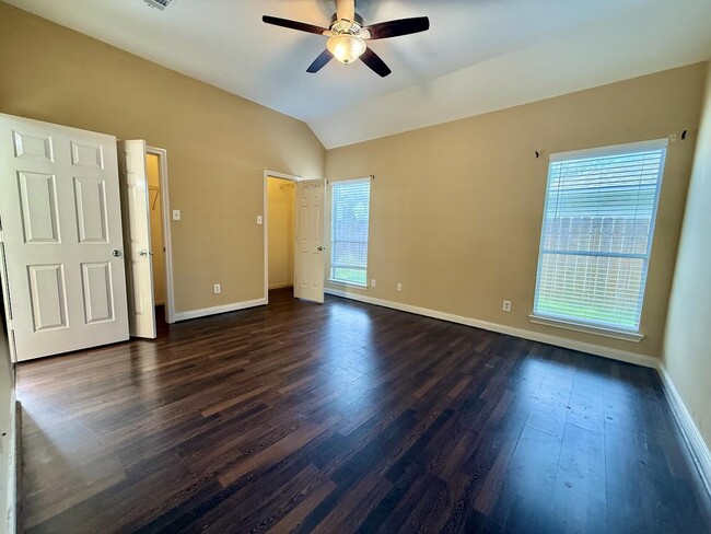 Building Photo - 17006 Maricella Cir