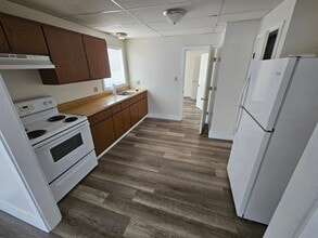 Building Photo - 49 Market St