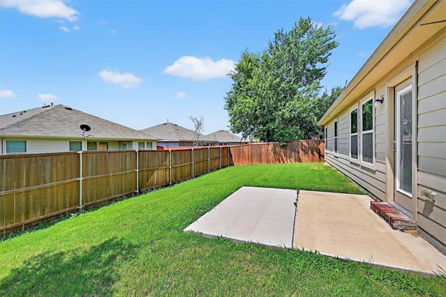 Building Photo - 410 Goliad St