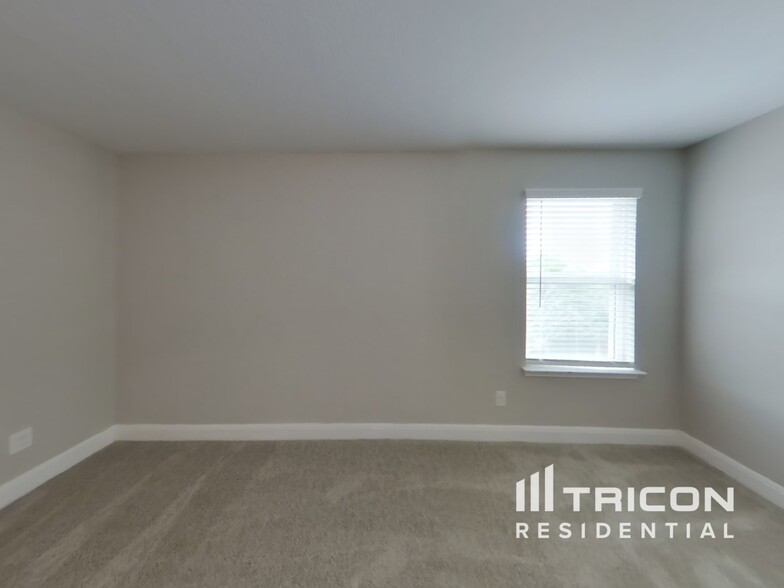 Building Photo - 13006 Carreta Wy