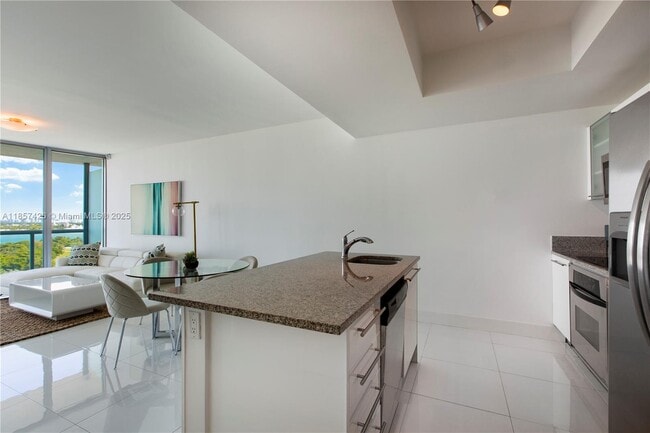 Building Photo - 888 Biscayne Blvd