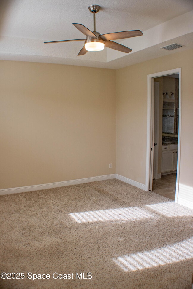 Building Photo - 7518 Bluemink Ln