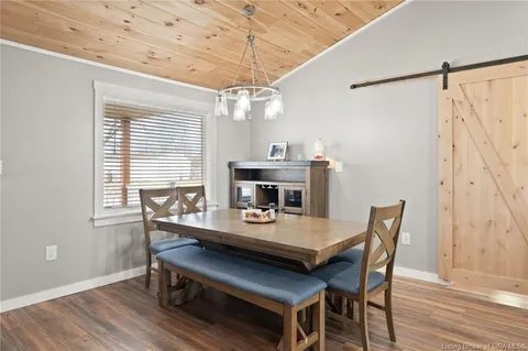 Building Photo - 102 Melanie Ln