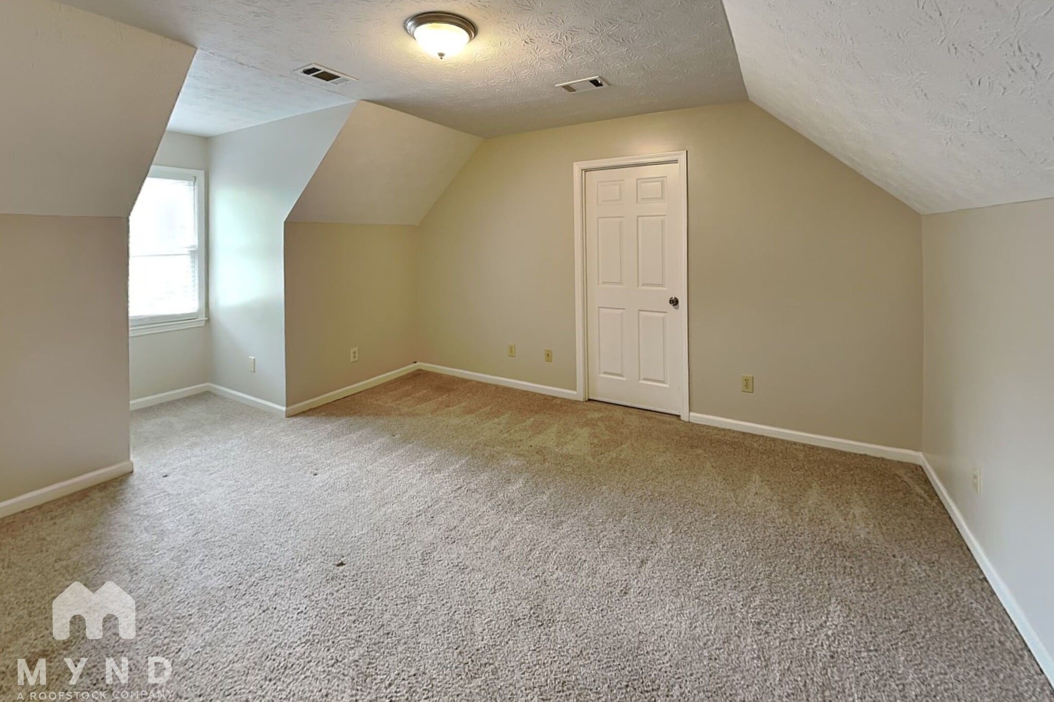 Building Photo - 2115 Grayson Ct