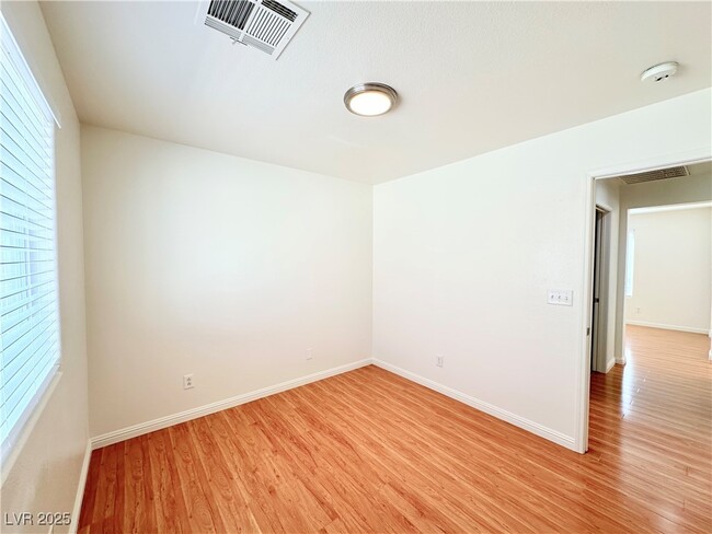 Building Photo - 4743 Aventura Canyon Ct