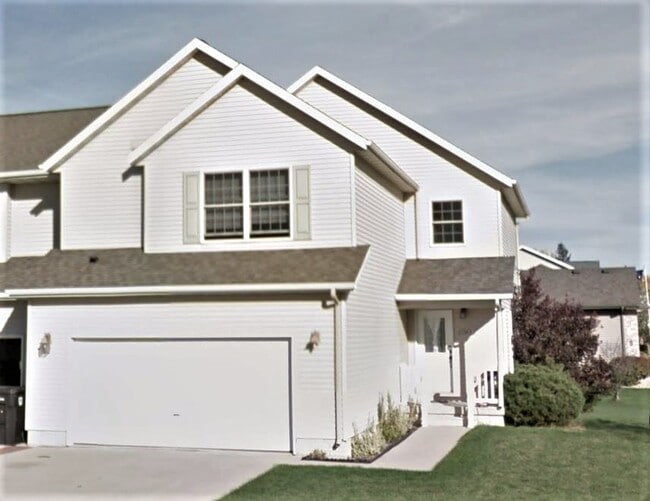 Primary Photo - 5306 Meadowlark Ln