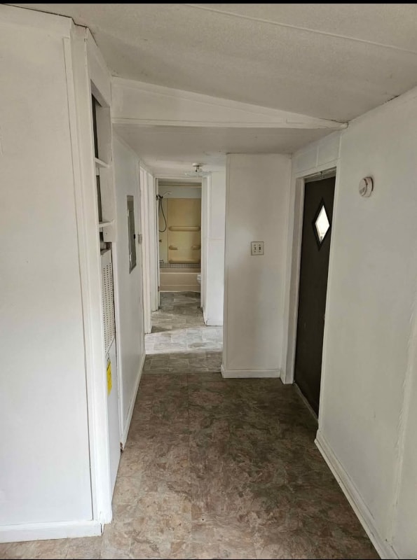 Building Photo - 410 Brown St