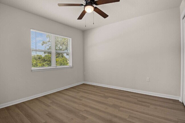 Building Photo - 260 Spanish Moss Cir