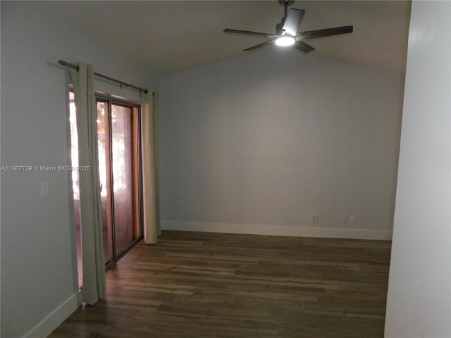 Building Photo - 2851 River Run Cir W