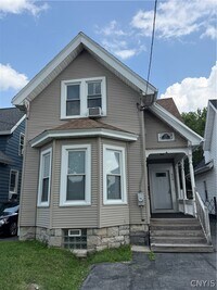 Building Photo - 610 N Mcbride St