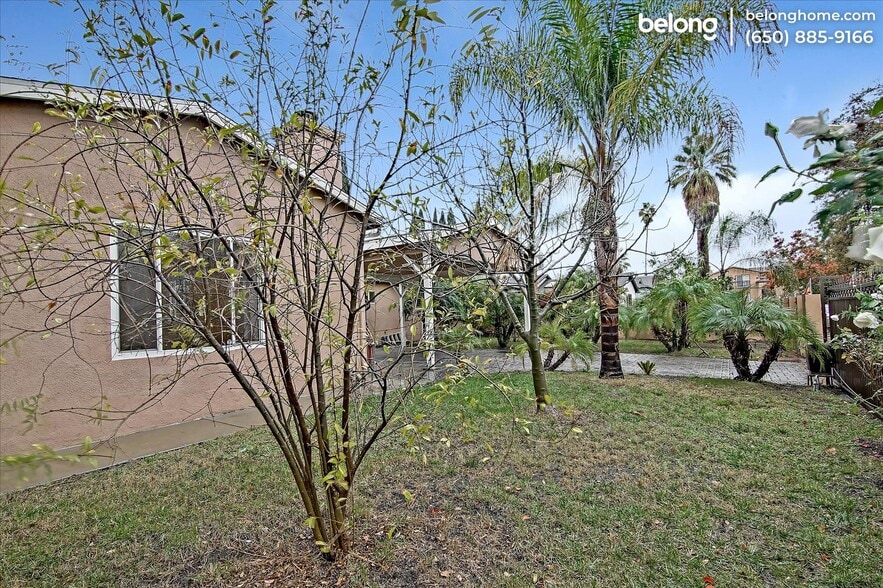 Building Photo - 7947 Atoll Ave