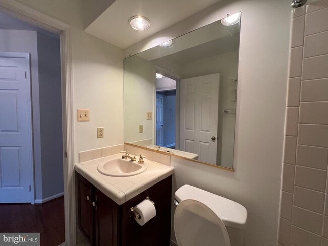 Building Photo - 12002 Lisa Marie Ct