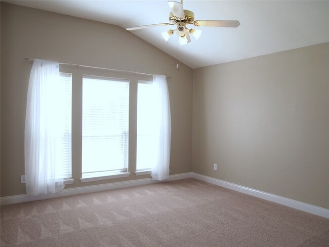 Building Photo - 20838 Kings Clover Ct