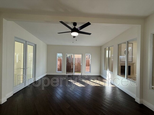 Building Photo - 4060 Chiavari Way