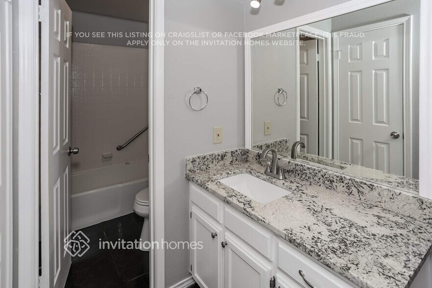 Building Photo - 1608 Panhandle Ct