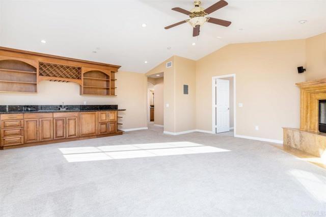 Building Photo - 2355 Lagoon View Dr