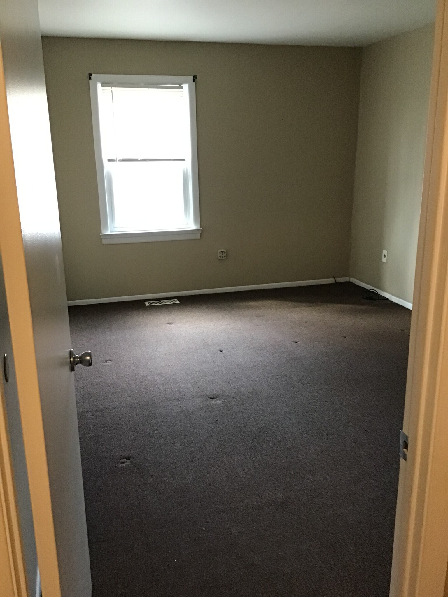 Building Photo - 12058 Abby Rd