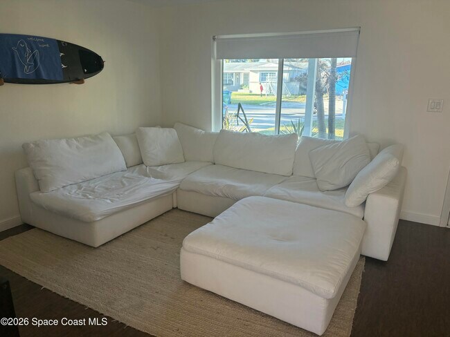 Building Photo - 324 Apollo Dr