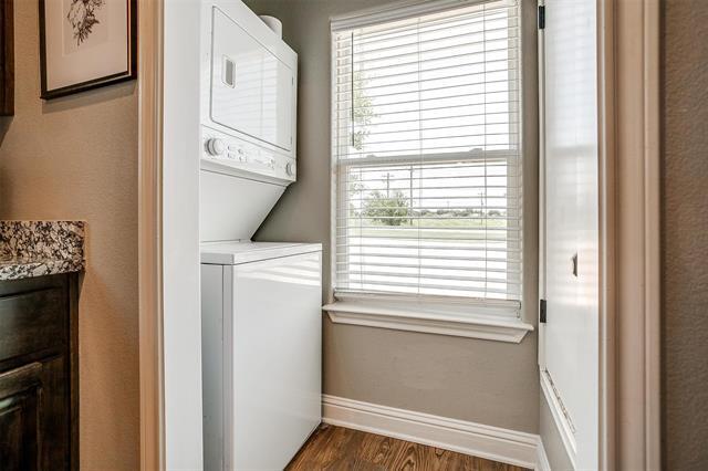 Building Photo - 2708 James Rd