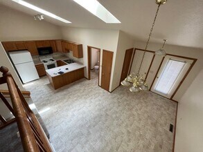 Building Photo - 2622 Harvey Dr
