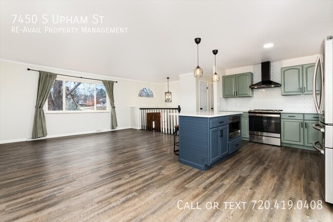 Building Photo - 7450 S Upham St