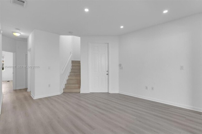 Building Photo - 8165 NW 108th Ave