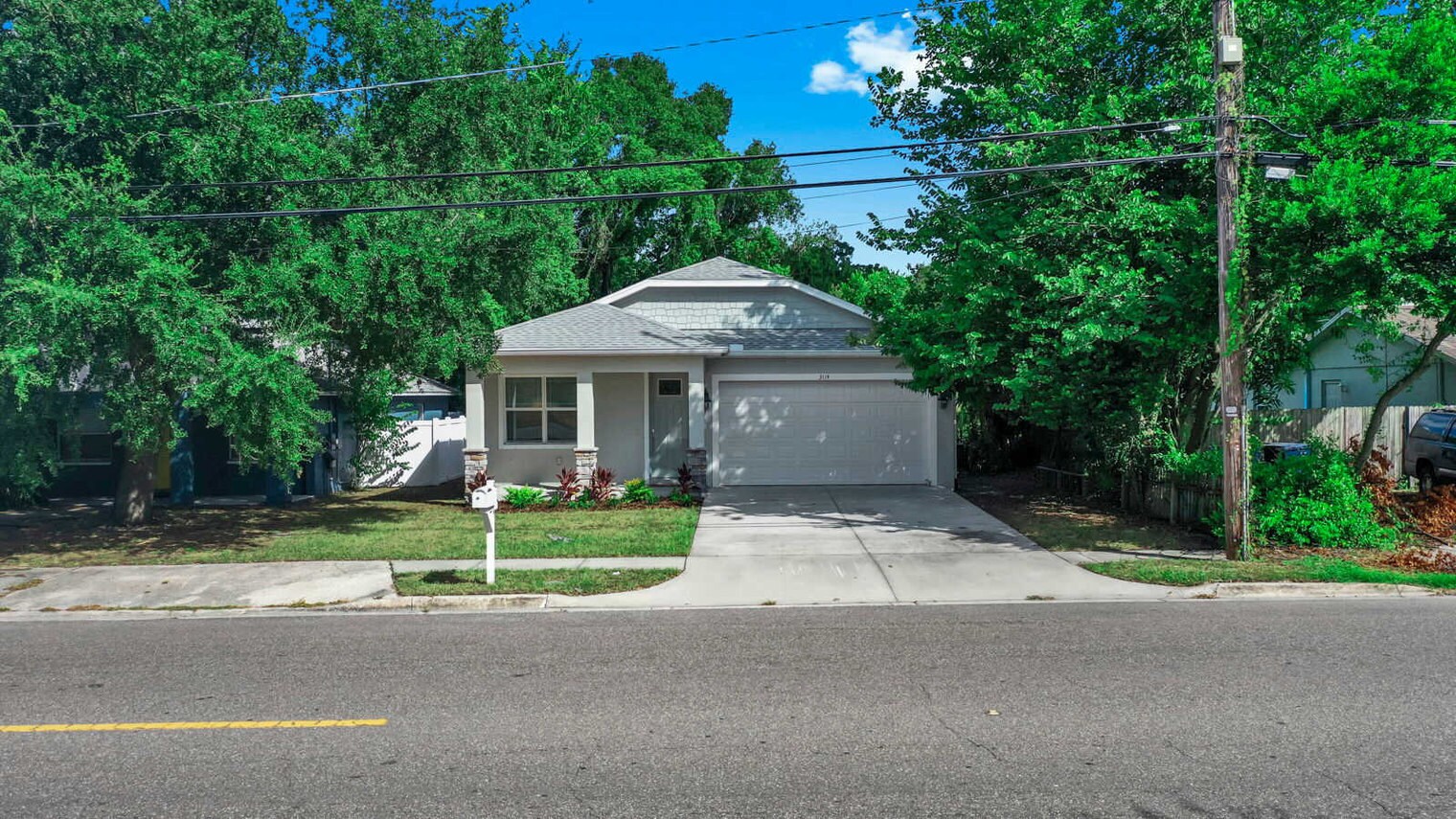 Building Photo - 3114 E 21st Ave